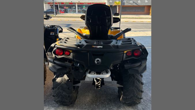03 Outlander 800 Max XT P