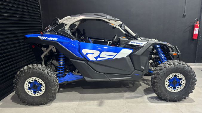 06 Maverick X3 Xrs