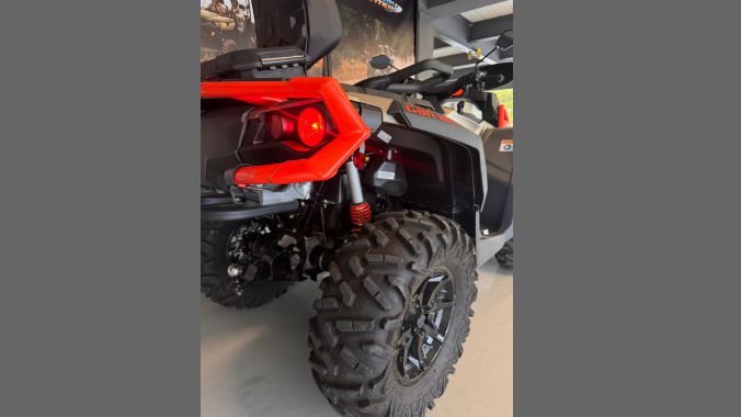 02 Outlander Xmr 1000R