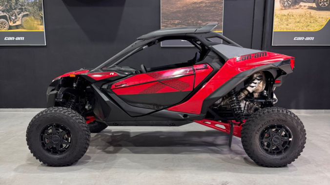 05 Can Am Maverick RX