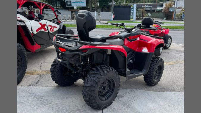 04 Can Am Outlander 700 Max DPS 2025